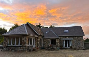 Redburn Steading Holiday Cottage
