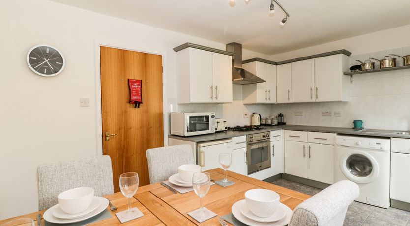 Photo of 16 Mythern Meadow