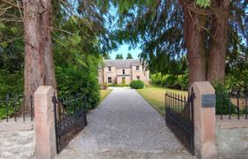 Photo of old-manse-1