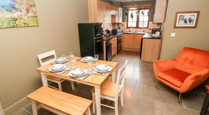 Photo of Bwthyn Canol