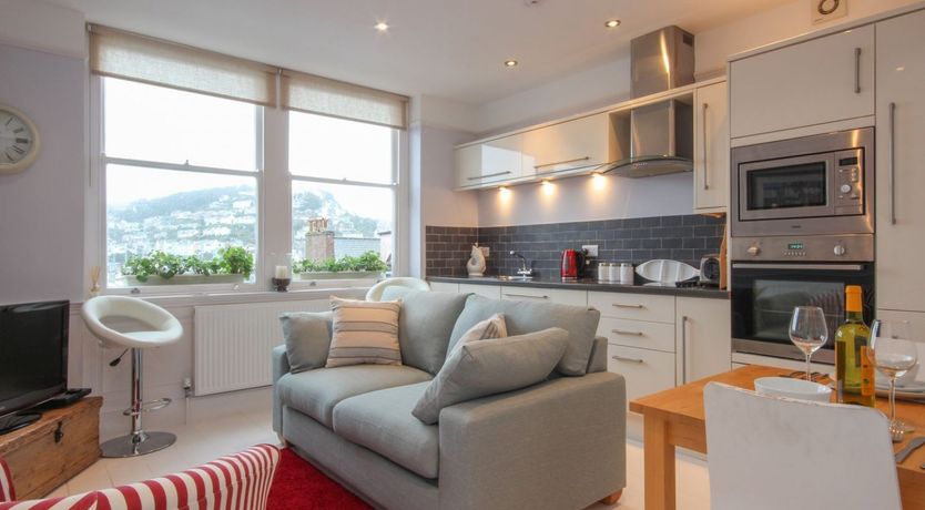 Photo of Flat 1, 32 Newcomen Road