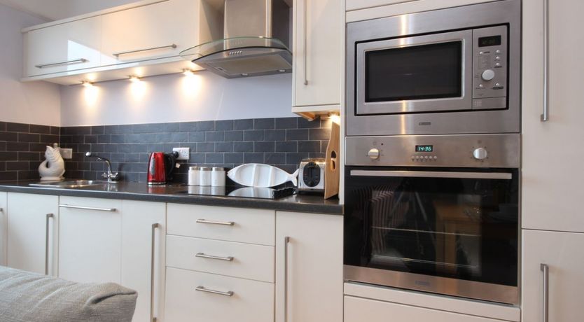 Photo of Flat 1, 32 Newcomen Road