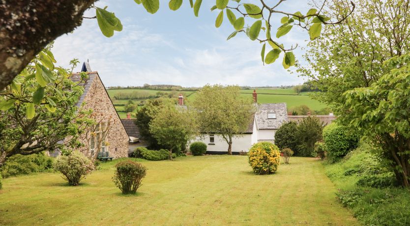 Photo of Courtyard Cottage