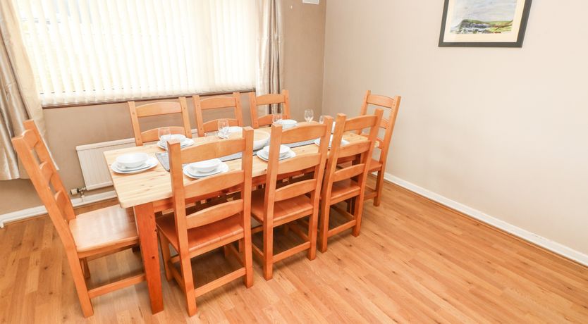 Photo of Murmur y Mor