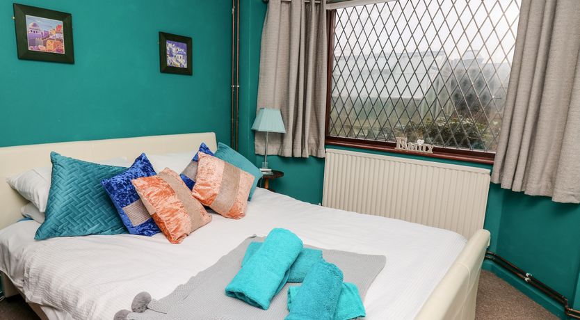 Photo of Llys-Yr-Onnen