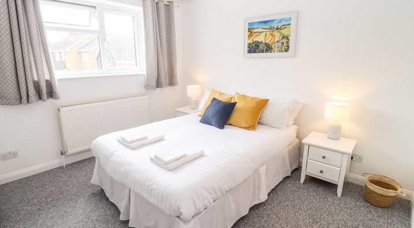 Photo of 17 Sands Close