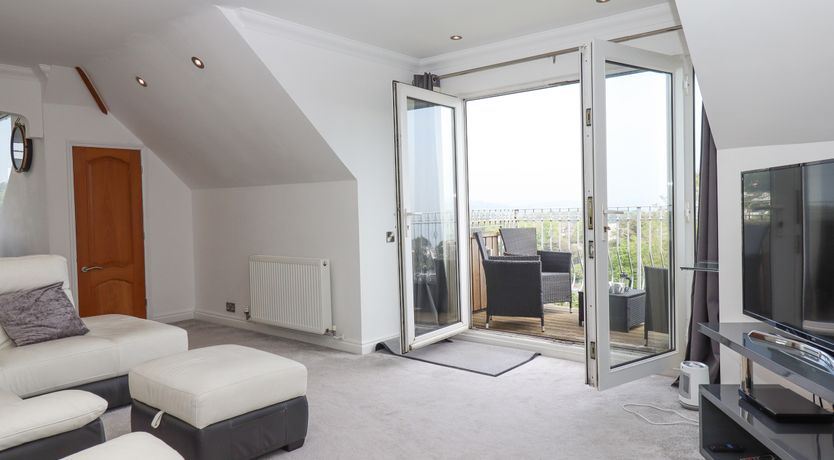 Photo of Flat 3 Channel View