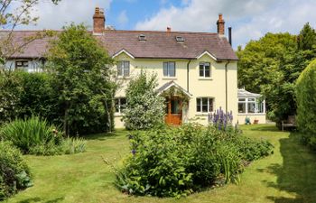 Little Orchard Holiday Cottage