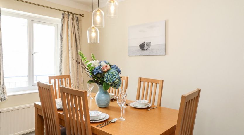 Photo of 2 Chapelstones