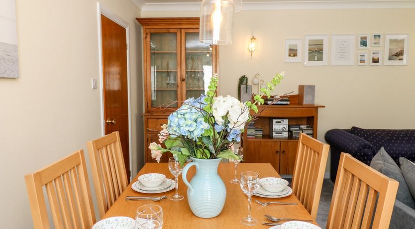 Photo of 2 Chapelstones