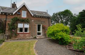 Photo of cottage-in-langholm