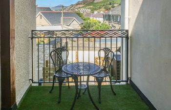 Gwenallt Holiday Cottage