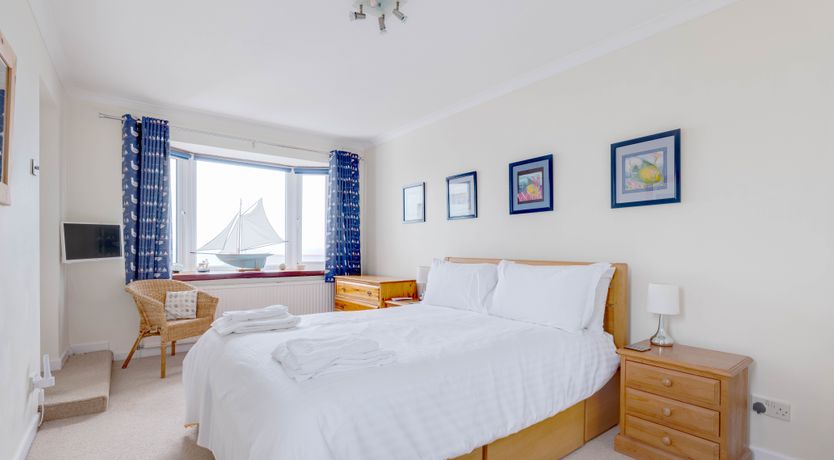 Photo of Shilling Stones