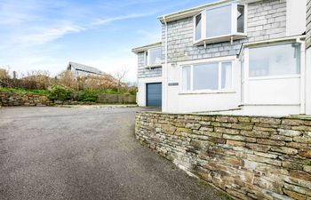 Shilling Stones Holiday Cottage