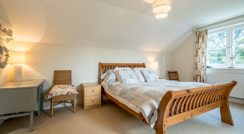 Photo of Sandy Lodge Rock