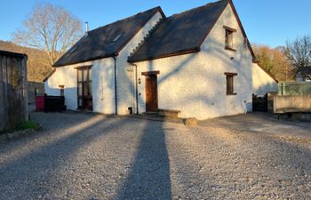 Maes Y Berllan Barn Holiday Cottage