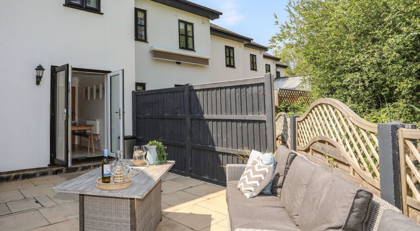 Photo of 6 Boat Yard