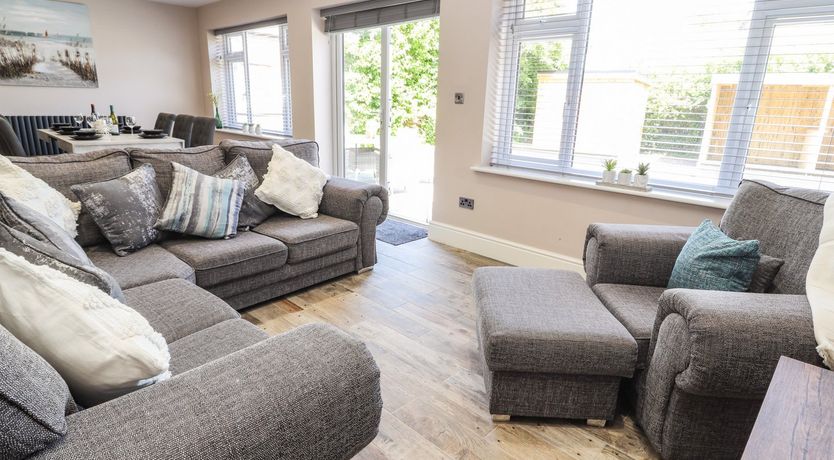 Photo of Sea Breeze Cottage