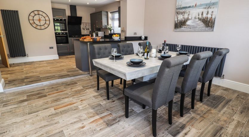 Photo of Sea Breeze Cottage