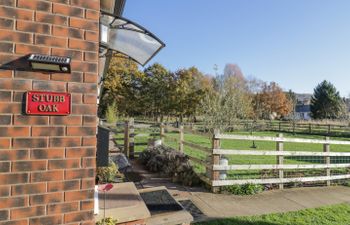 Stubb Oak Holiday Cottage