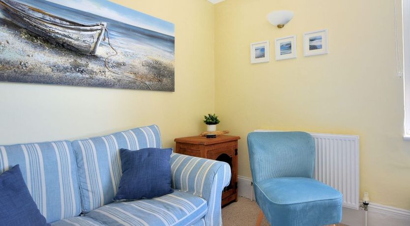 Photo of 2 Cobb View