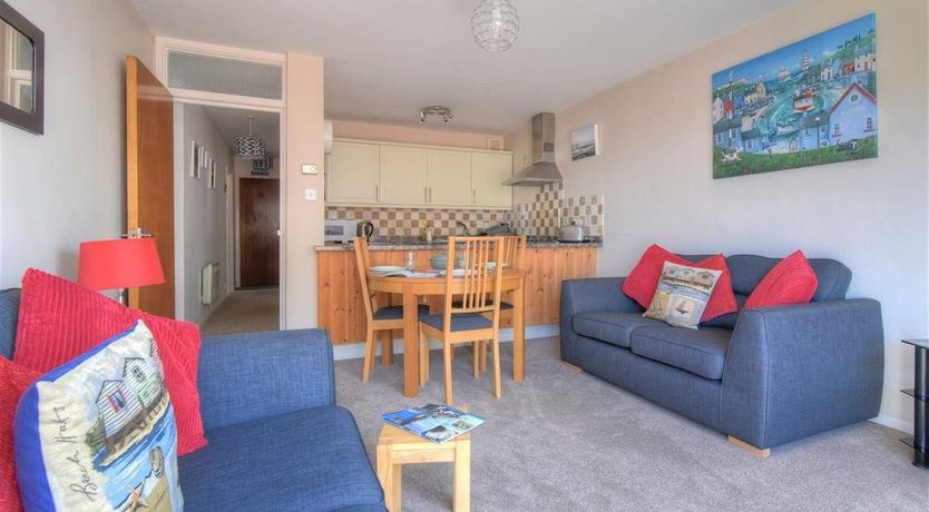 Photo of 4 Bay View Court