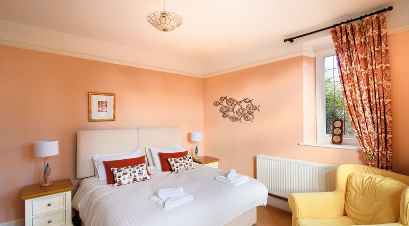 Photo of 2 Old Home Farm