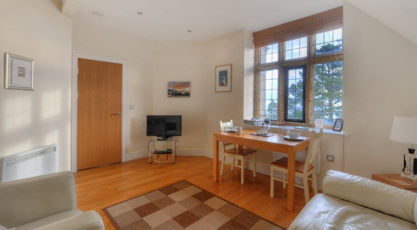 Photo of 7 Coram Tower