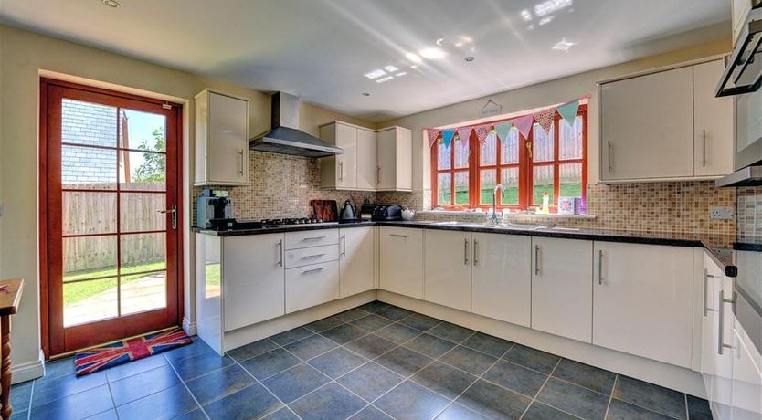 Photo of 28 Barnes Meadow