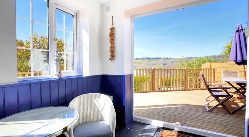 Photo of Hillside Cottage