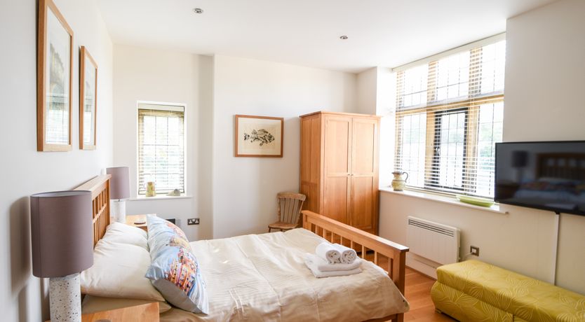 Photo of 3 Coram Tower