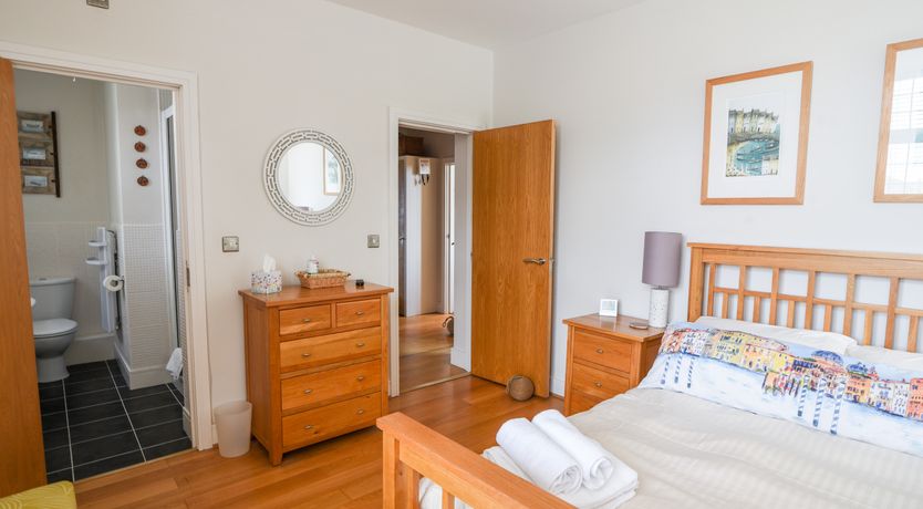 Photo of 3 Coram Tower