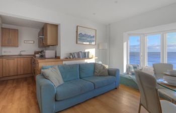 Sea Fever Apartment