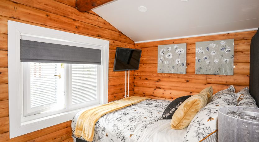 Photo of Ty Coed - 63