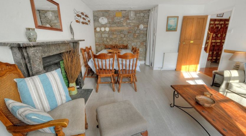 Photo of Waltham House