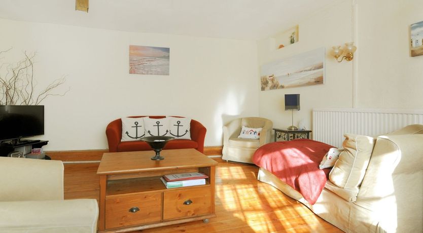 Photo of Waltham House