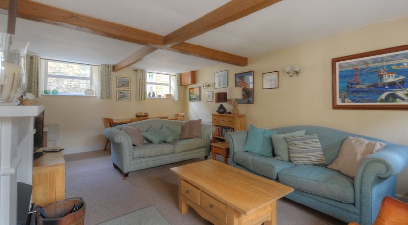 Photo of 4/5 Georges Square