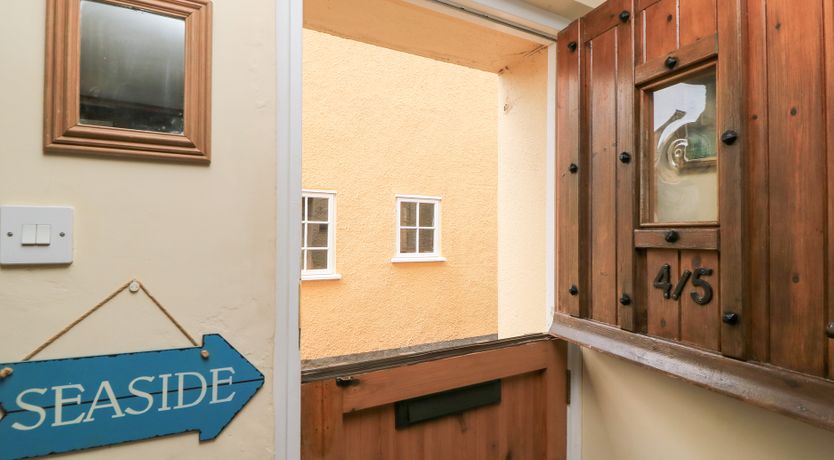 Photo of 4/5 Georges Square