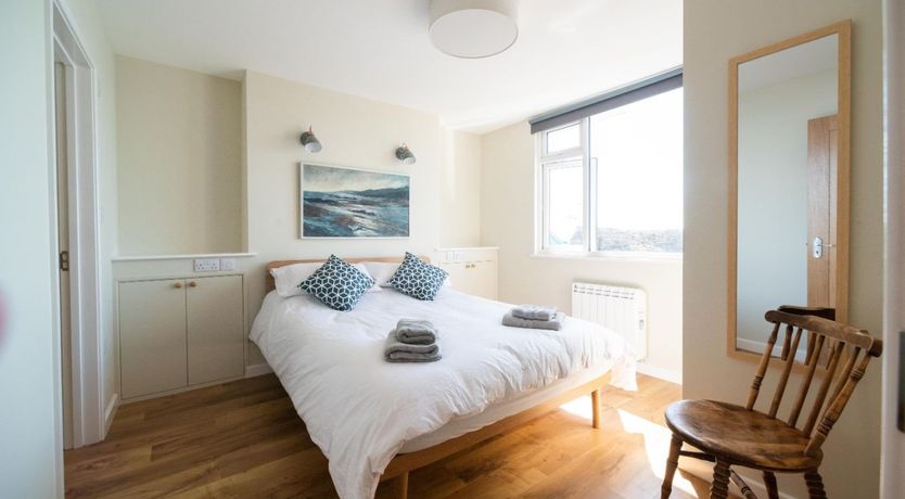 Photo of 2 Beach Way House