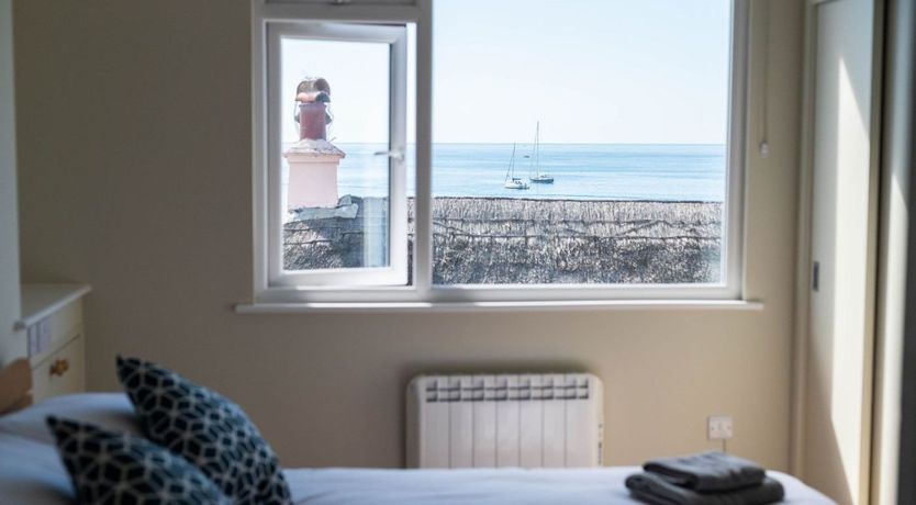 Photo of 2 Beach Way House