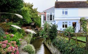 Photo of 1 Lymbrook Cottages