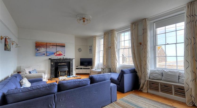 Photo of 1 Cobb House