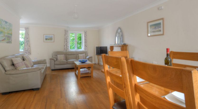 Photo of 1 Woodroffe Meadow