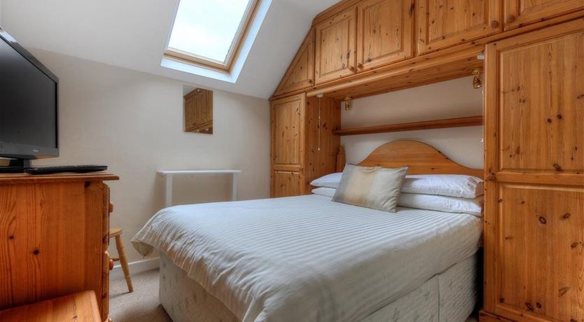 Photo of 48 Fernhill Heights