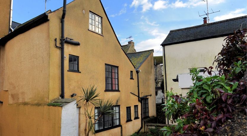 Photo of Tudor Cottage