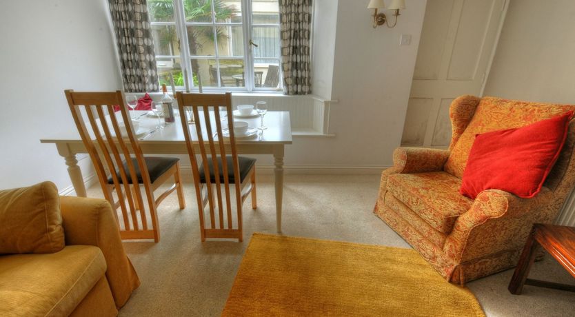 Photo of Tudor Cottage