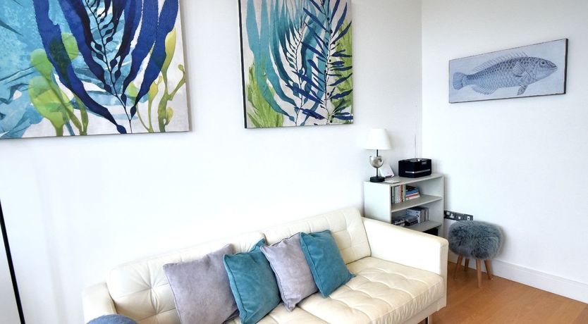 Photo of 1 Coram Tower