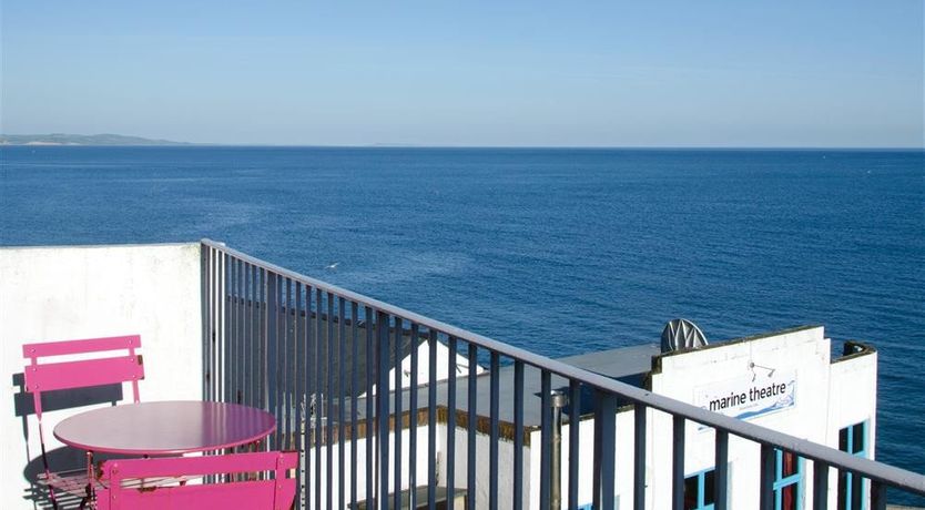 Photo of 9 Bay View Court