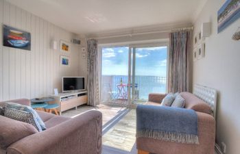 9 Bay View Court Holiday Cottage