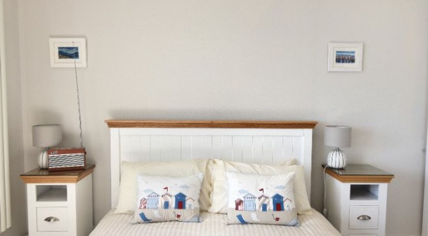 Photo of 9 Bay View Court